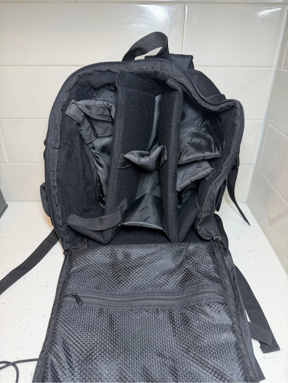 Canon Deluxe Backpack 200EG Rugged Camera Lens Bag black olive green